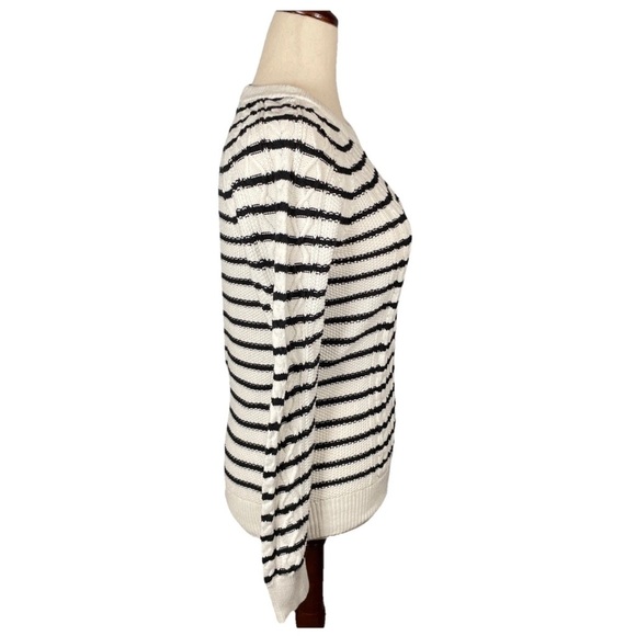 Gap Black & White Striped Cable Knit Crewneck Sweater Women’s Size Medium Cotton - Picture 5 of 8